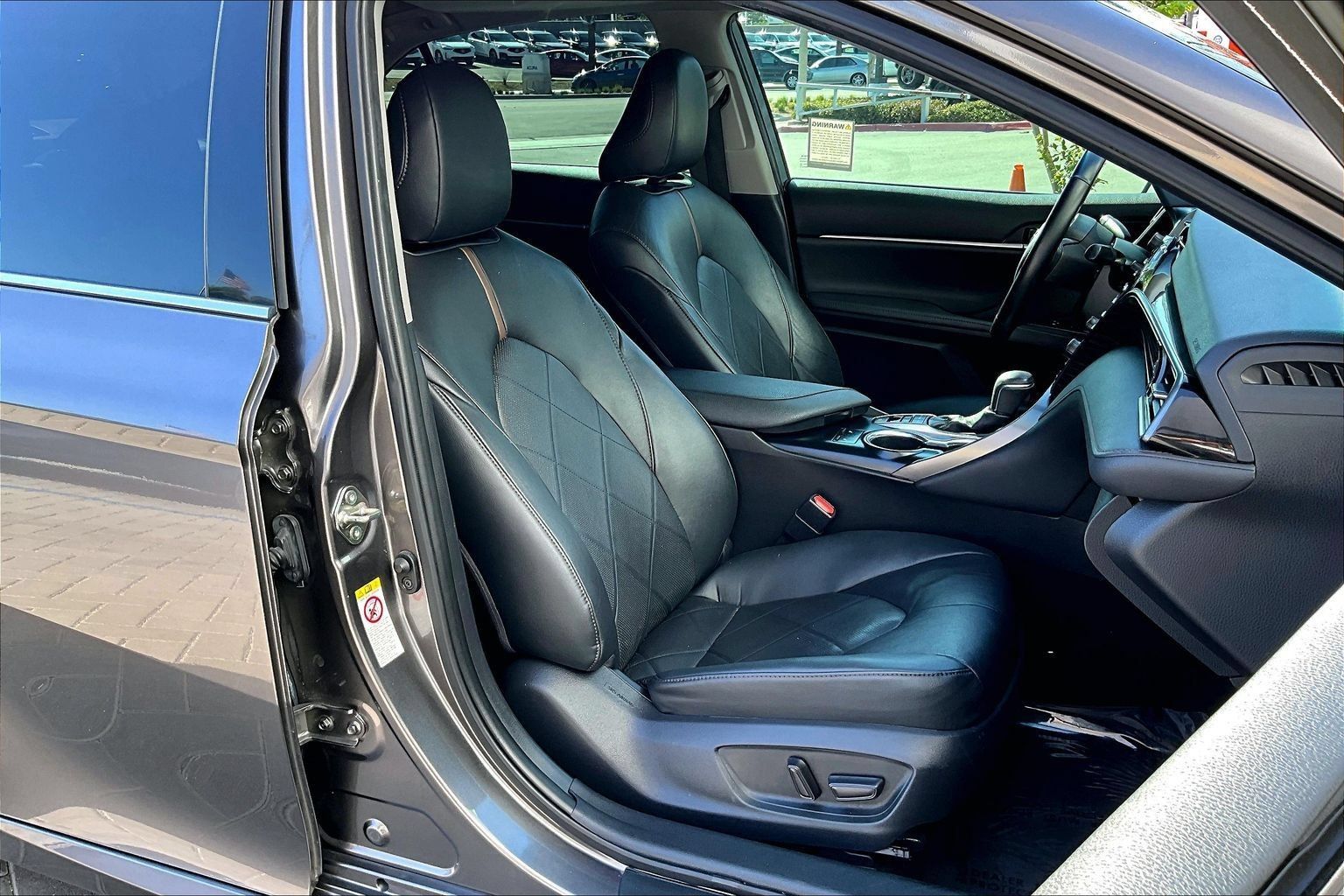 Used 2019 Toyota Camry XLE w/ Driver Assist Package FWD image 7