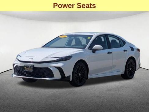 Used 2026 Toyota Camry SE w/ Multimedia Upgrade Package AWD/4WD image 11