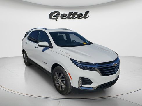 Used 2023 Chevrolet Equinox Premier image 3