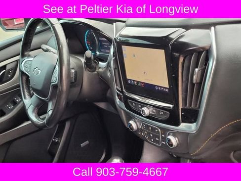 Used 2021 Chevrolet Traverse RS FWD image 11