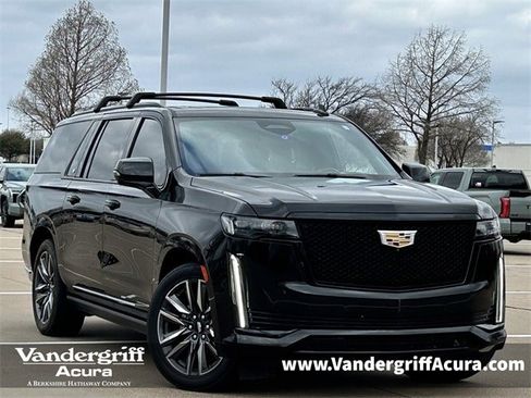 Used 2022 Cadillac Escalade ESV Sport Platinum image 1