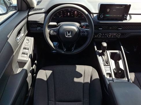 Certified 2025 Honda Accord SE image 12
