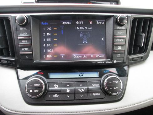 Used 2016 Toyota RAV4 XLE image 33