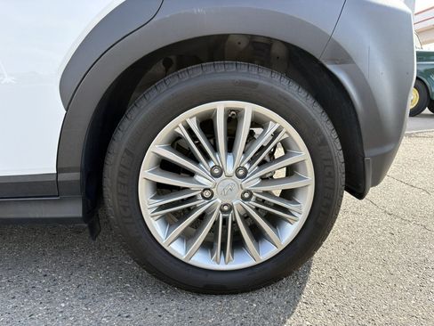 Used 2021 Hyundai Kona SEL Plus w/ Cargo Package FWD image 46