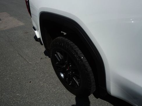 Used 2020 GMC Sierra 1500 Elevation w/ Elevation Value Package AWD/4WD image 5