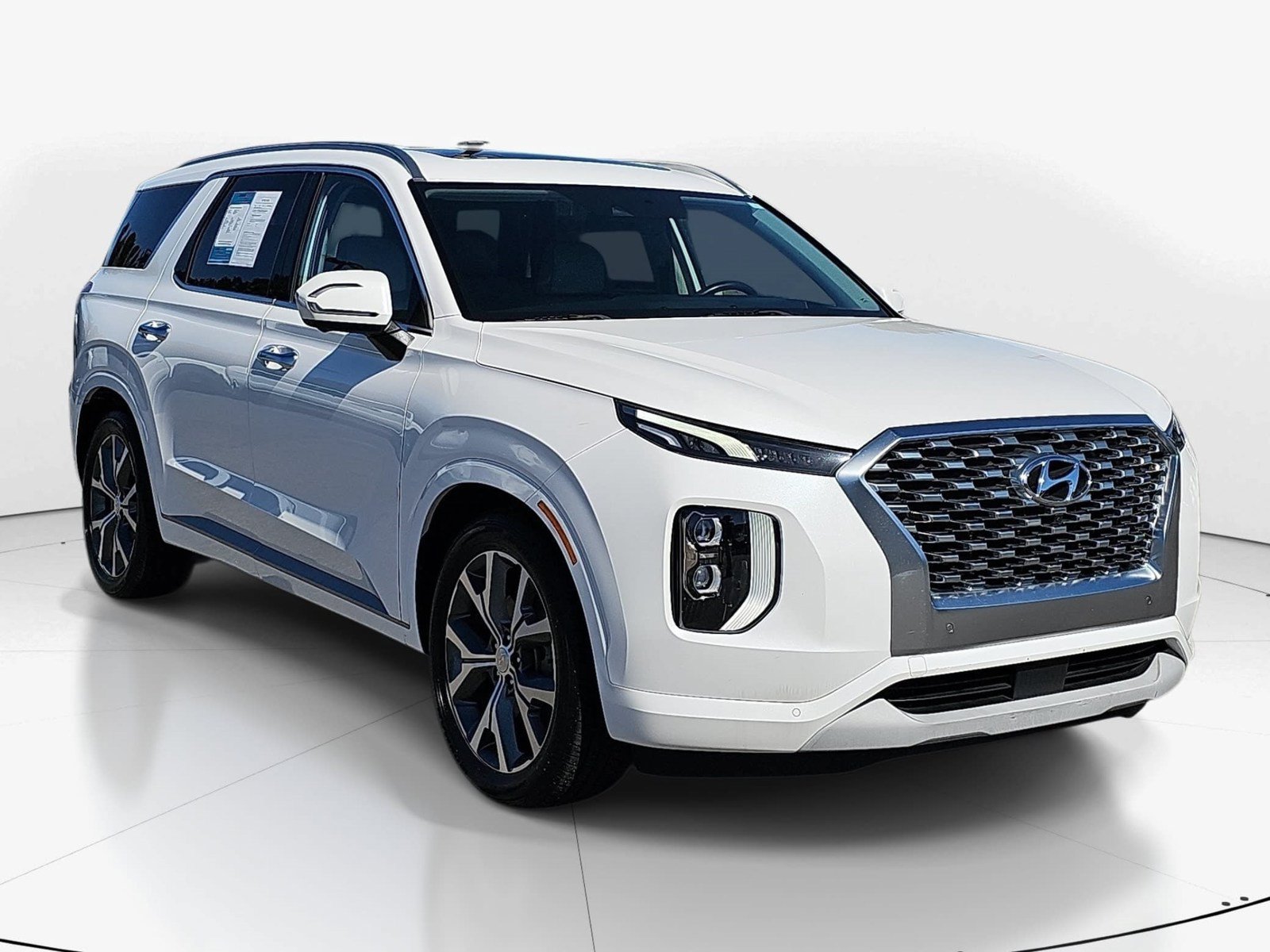 Used 2021 Hyundai Palisade Limited FWD image 2