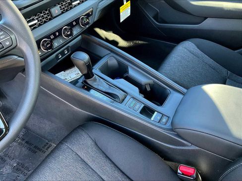 New 2025 Honda Accord SE image 14