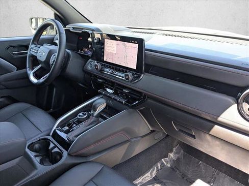 Used 2025 Chevrolet Colorado Z71 w/ Midnight Edition image 20