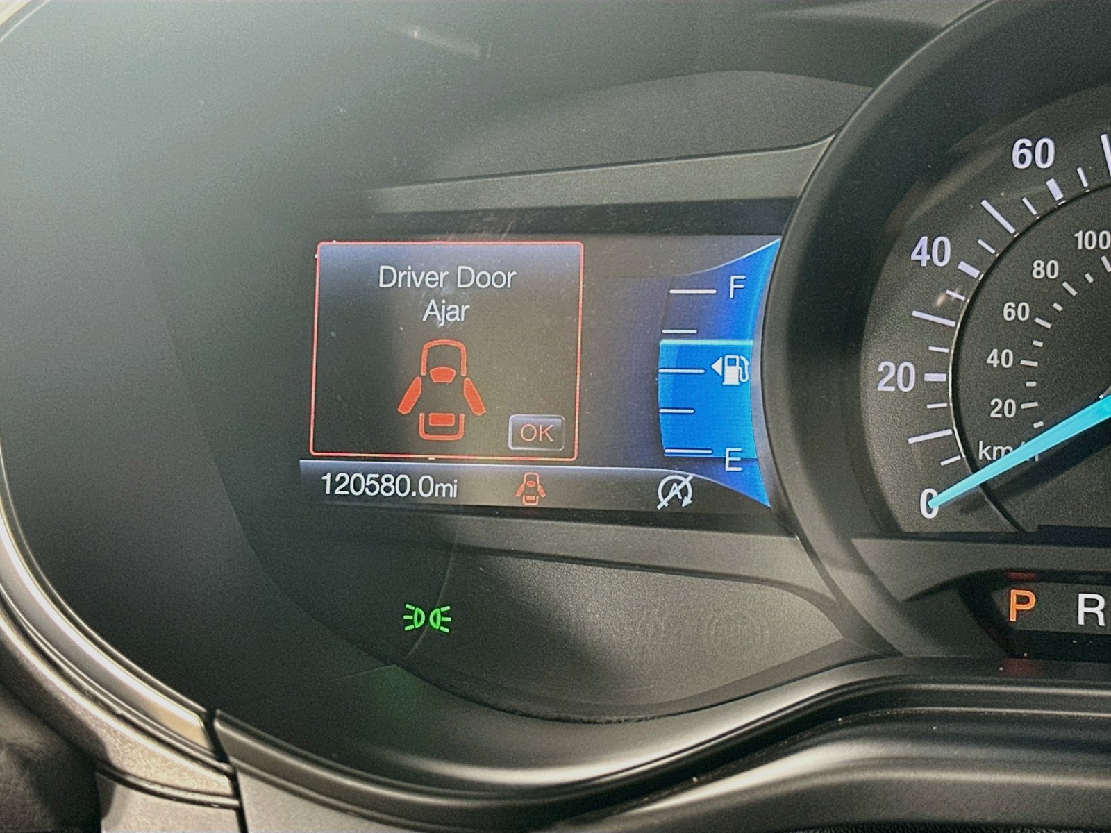 Used 2019 Ford Fusion SE FWD image 22
