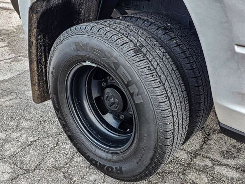 Used 2025 RAM 3500 Tradesman image 12