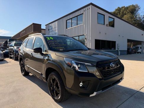 Used 2024 Subaru Forester Wilderness image 1