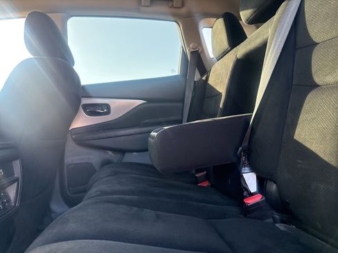 Used 2019 Nissan Murano S FWD image 34