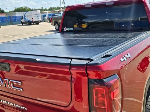 Used 2023 GMC Sierra 1500 Elevation AWD/4WD image 6