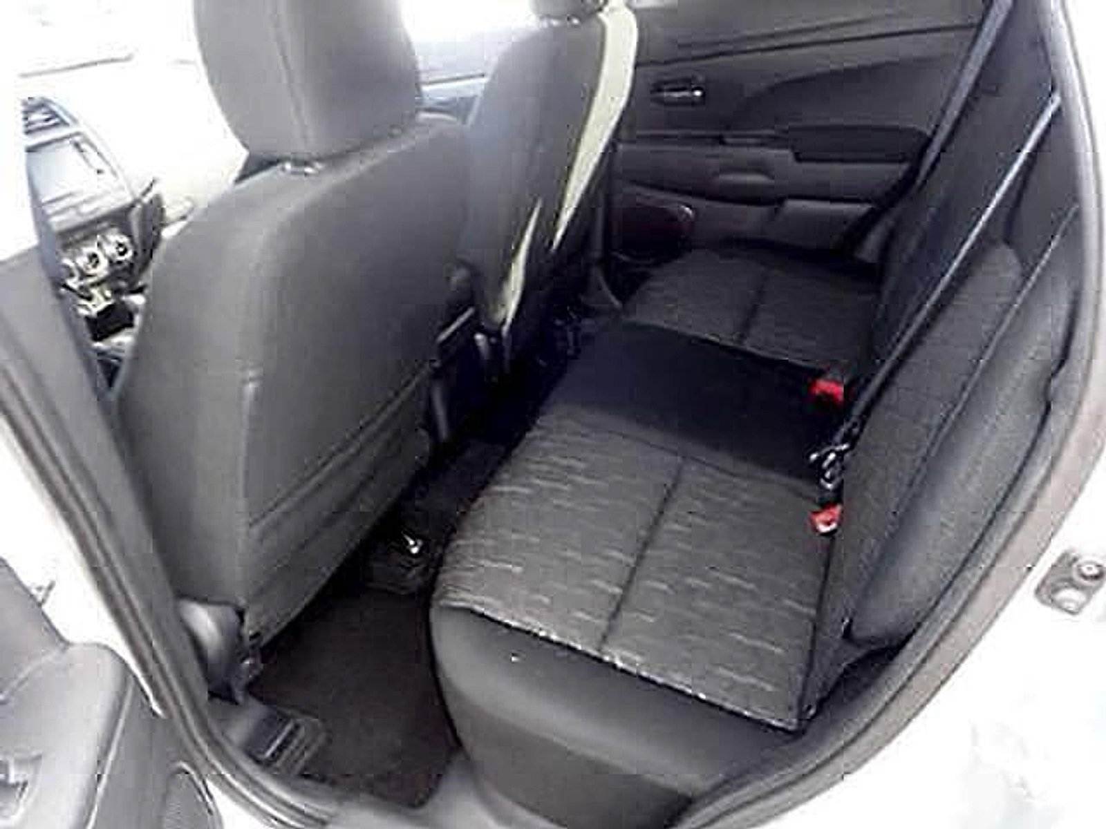 Used 2024 Mitsubishi Outlander Sport ES AWD/4WD image 9