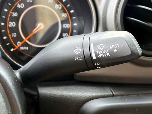 Certified 2022 Jeep Gladiator Willys image 22