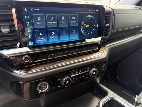 Used 2023 Chevrolet Silverado 1500 LT Trail Boss w/ Protection Package image 6