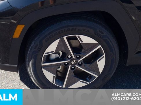 Certified 2025 Hyundai Tucson SEL FWD image 12