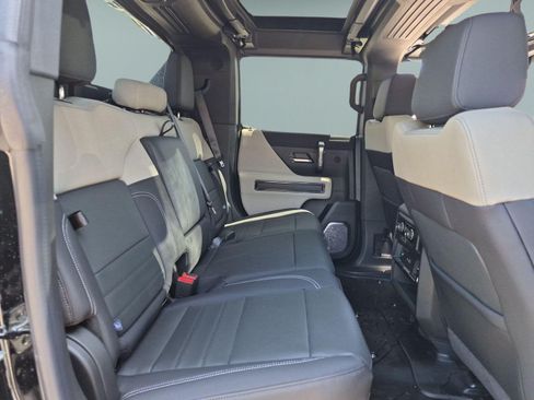 New 2026 GMC Hummer EV 4x4 Crew Cab image 26