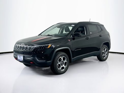 Used 2022 Jeep Compass Trailhawk w/ Trailhawk Elite Group AWD/4WD image 1