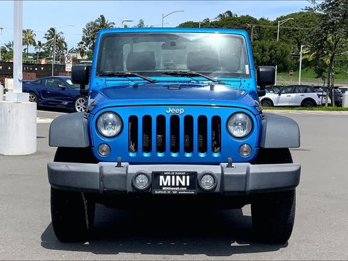 Used 2015 Jeep Wrangler Sport w/ Connectivity Group image 3