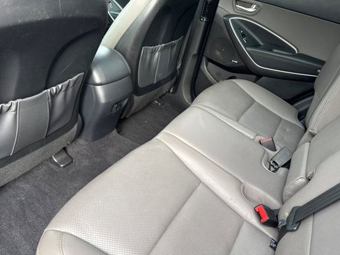 Used 2017 Hyundai Santa Fe Sport image 13