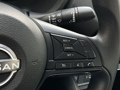 Used 2025 Nissan Sentra S image 22