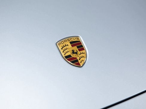 Certified 2024 Porsche Taycan GTS image 35