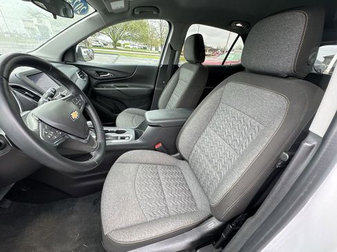 Used 2024 Chevrolet Equinox LT image 11