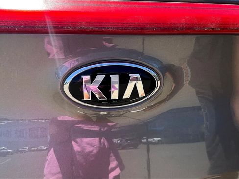 Used 2018 Kia Sportage LX AWD/4WD image 30