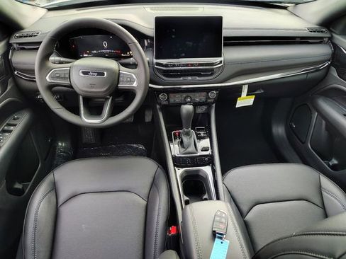 New 2026 Jeep Compass Limited w/ Sun, Sound & Navigation Group AWD/4WD image 13