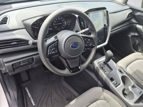 Used 2024 Subaru Crosstrek 2.0i Premium AWD/4WD image 14