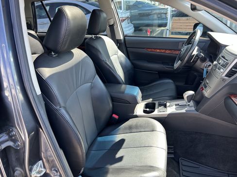 Used 2011 Subaru Outback 3.6R Limited w/ PWR Moonroof Pkg image 25