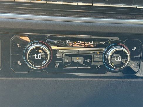 New 2026 GMC Sierra 1500 Elevation image 19