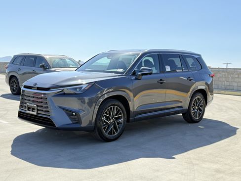 New 2026 Lexus TX 350 FWD image 8