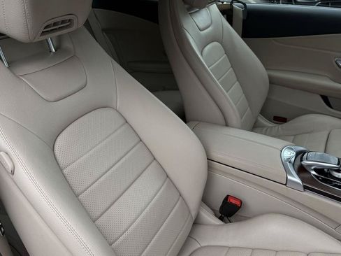 Used 2019 Mercedes-Benz C 300 4MATIC Cabriolet image 48