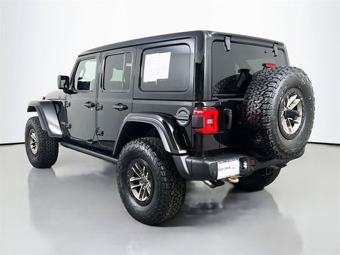 Used 2024 Jeep Wrangler Unlimited Rubicon 392 image 5
