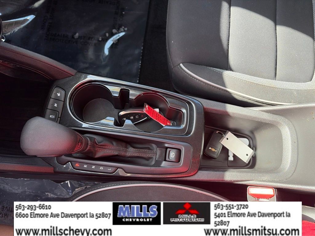 Used 2023 Chevrolet TrailBlazer LT FWD image 17