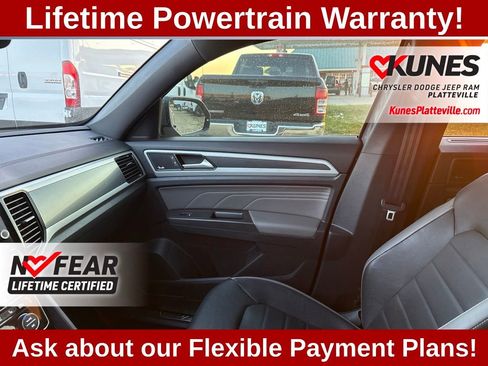 Used 2023 Volkswagen Atlas Cross Sport SEL Premium R-Line AWD/4WD image 35
