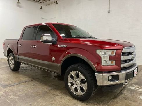 Used 2015 Ford F150 King Ranch w/ Equipment Group 601A Luxury AWD/4WD image 7