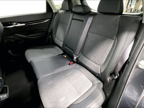 Used 2024 Kia Seltos X-Line AWD/4WD image 31