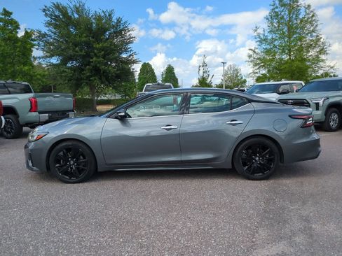 Used 2020 Nissan Maxima 3.5 SV w/ Floor Mat Group FWD image 3