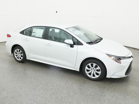 New 2026 Toyota Corolla LE image 12