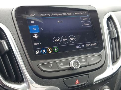 Certified 2019 Chevrolet Equinox LT w/ Sun & Navigation Package image 18