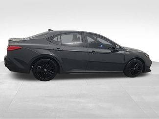 Used 2025 Toyota Camry SE w/ Multimedia Upgrade Package video 2