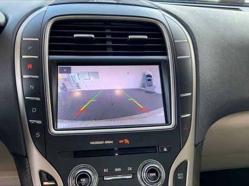 Used 2020 Lincoln Nautilus Reserve w/ Cargo Utility Package image 27