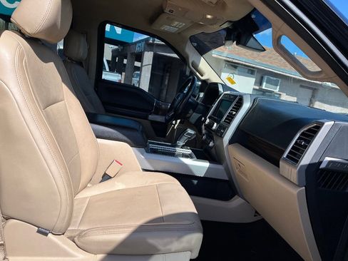 Used 2015 Ford F150 Lariat w/ Equipment Group 502A Luxury image 13