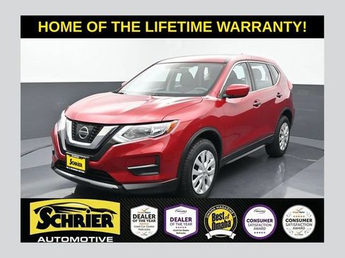 Used 2017 Nissan Rogue S AWD/4WD image 1