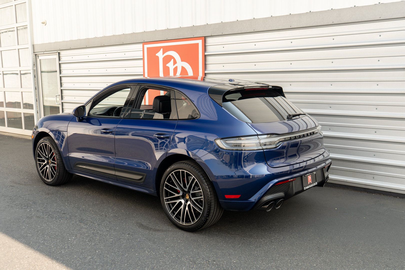 Used 2022 Porsche Macan GTS AWD/4WD image 48