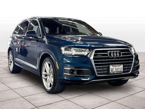 Used 2018 Audi Q7 3.0T Prestige w/ Prestige Package AWD/4WD image 2