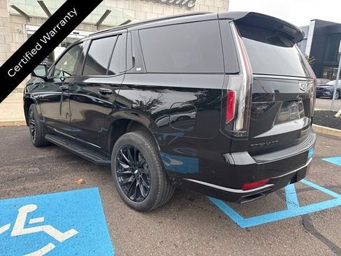 Used 2023 Cadillac Escalade Sport w/ LPO, ONYX Package AWD/4WD image 8